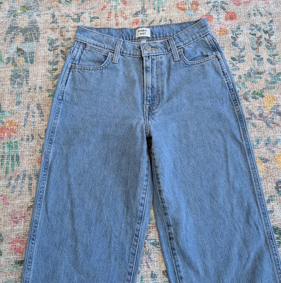 Aritzia Sunday Best Straight Leg Jeans - Picture 3 of 7